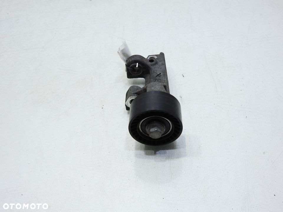 ROLKA PASKA FORD FIESTA MK7 1.4 TDCI 9643248880 - 2