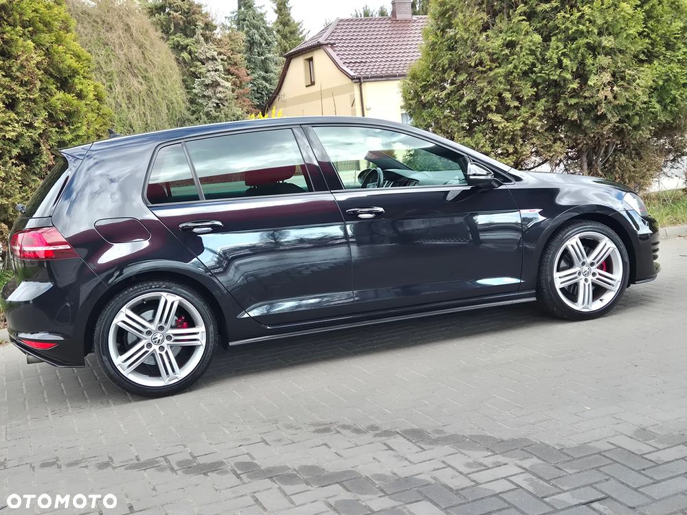 Volkswagen Golf GTI BlueMotion Technology - 14
