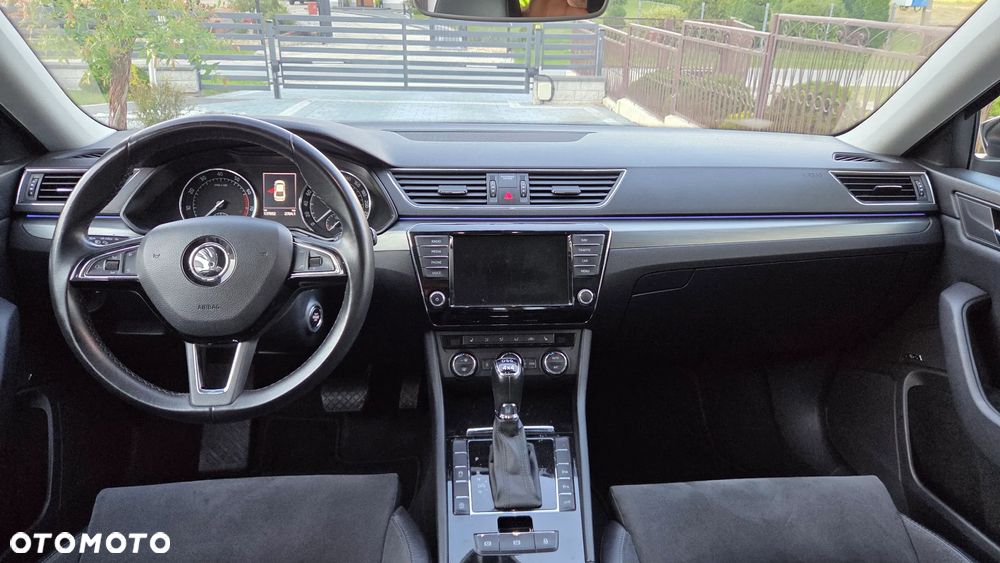 Skoda Superb 2.0 TSI 4x4 DSG SportLine - 30