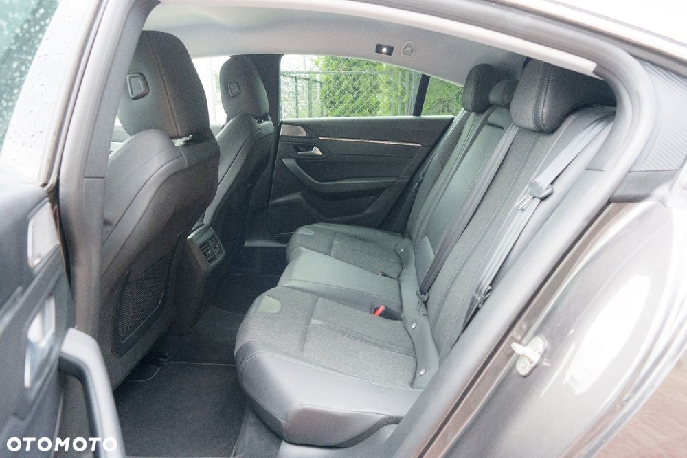 Peugeot 508 PureTech 180 EAT8 Allure Pack - 13