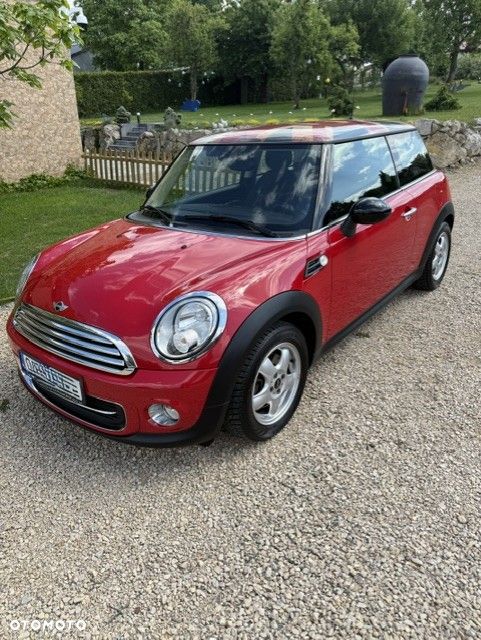 MINI Cooper Standard - 1