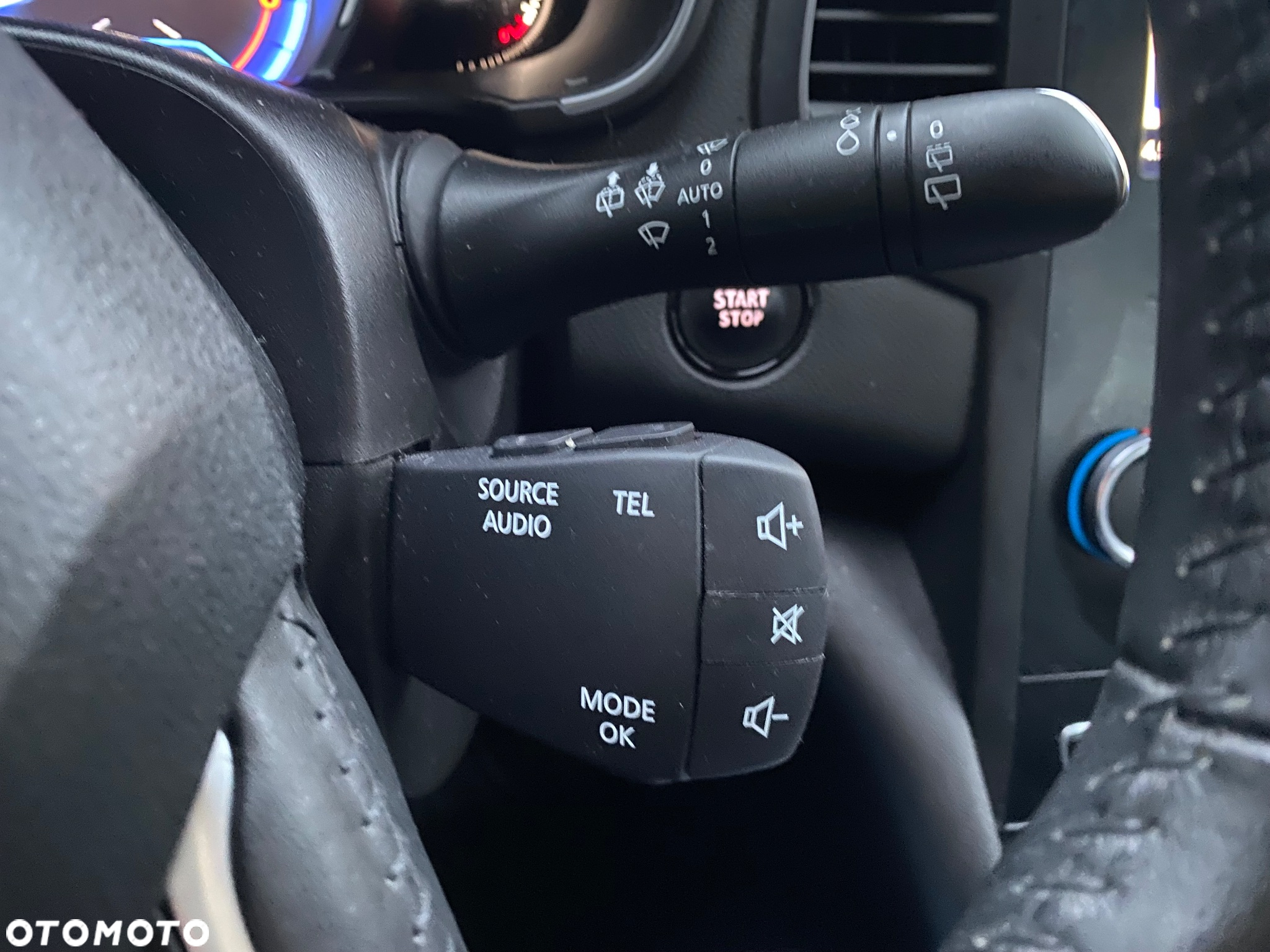 Renault Megane 1.2 Energy TCe Limited - 17