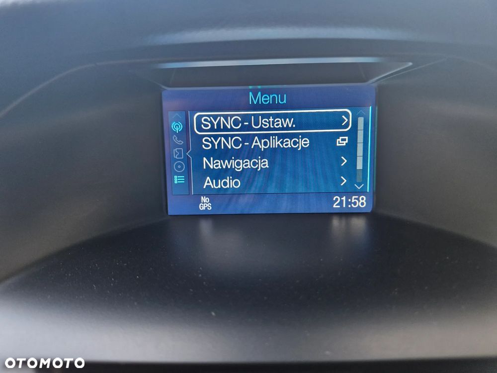 Ford Focus 1.0 EcoBoost STart-Stopp-System TITANIUM - 24