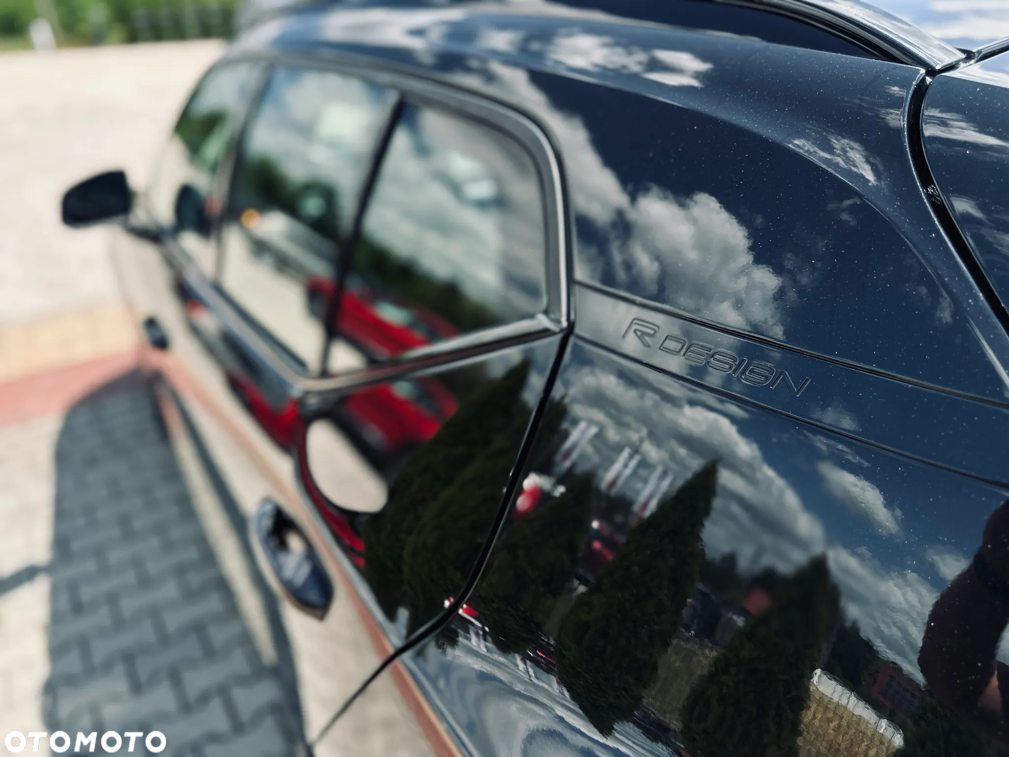 Volvo XC 40 D4 AWD Geartronic R-Design - 21
