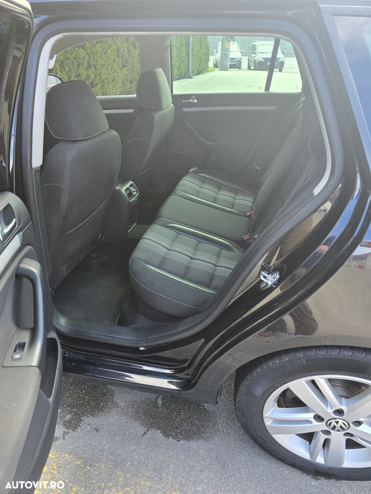 Volkswagen Golf 1.6 TDI DPF Trendline - 10