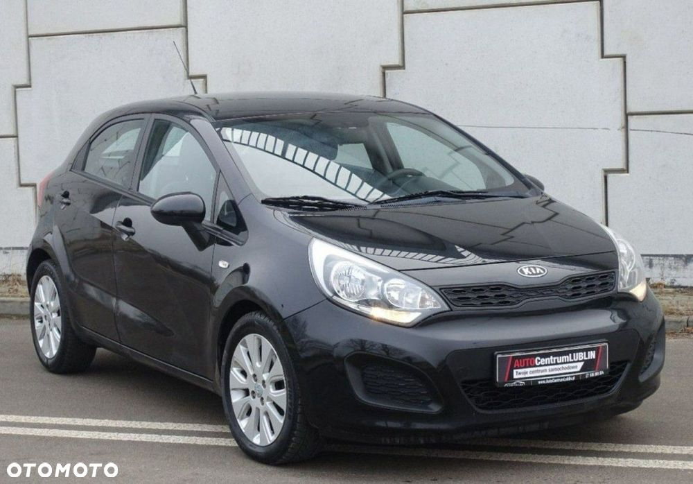 Kia Rio - 1