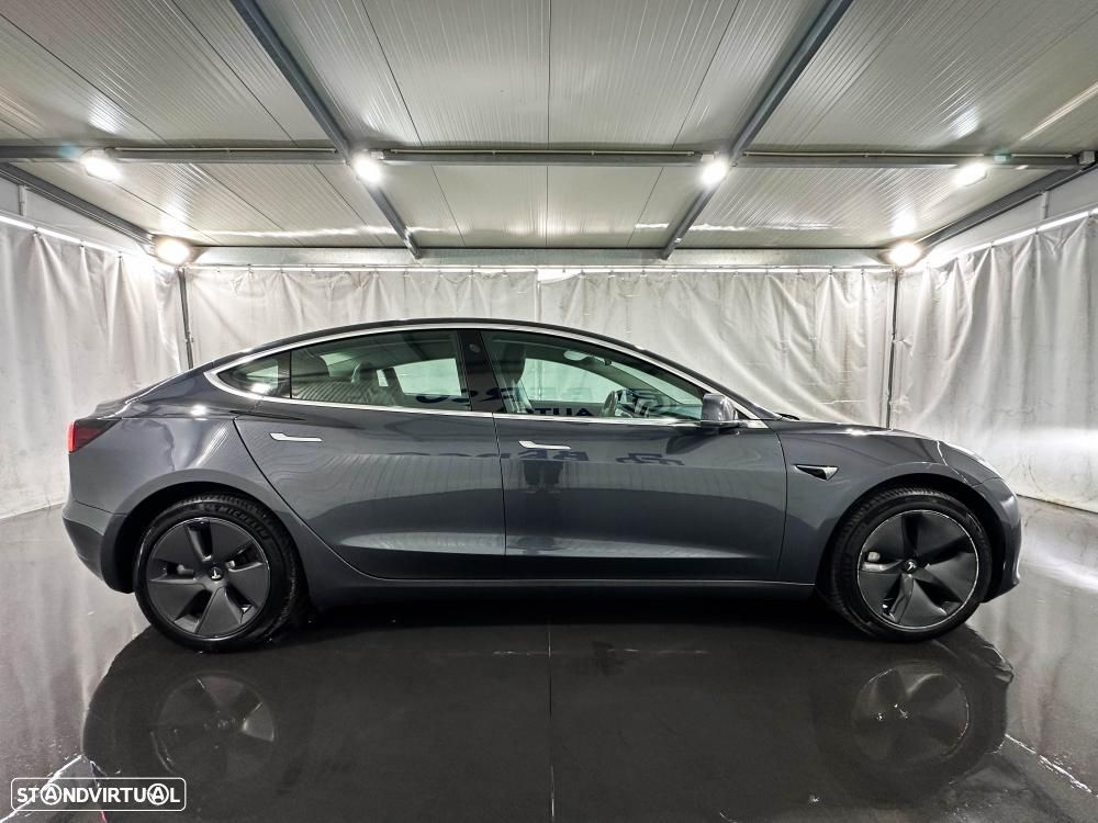 Tesla Model 3 Long-Range Dual Motor AWD - 12