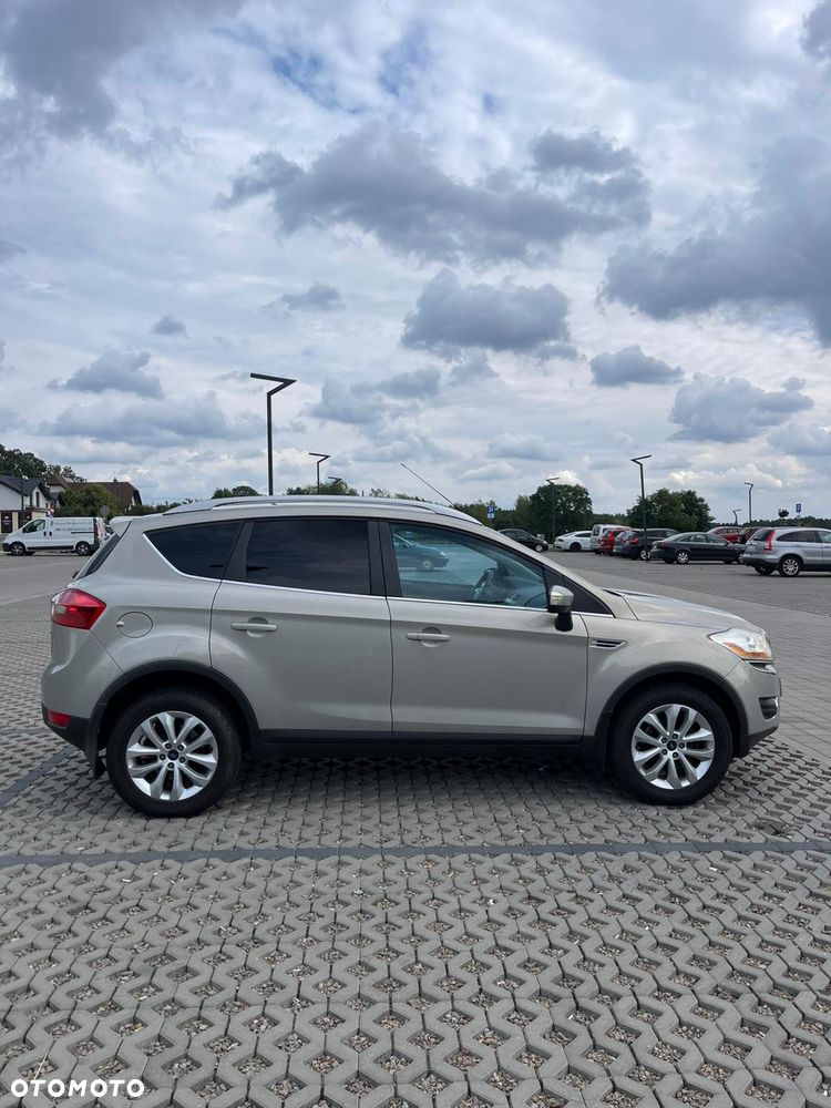 Ford Kuga 2.0 TDCi 4x4 Titanium - 3