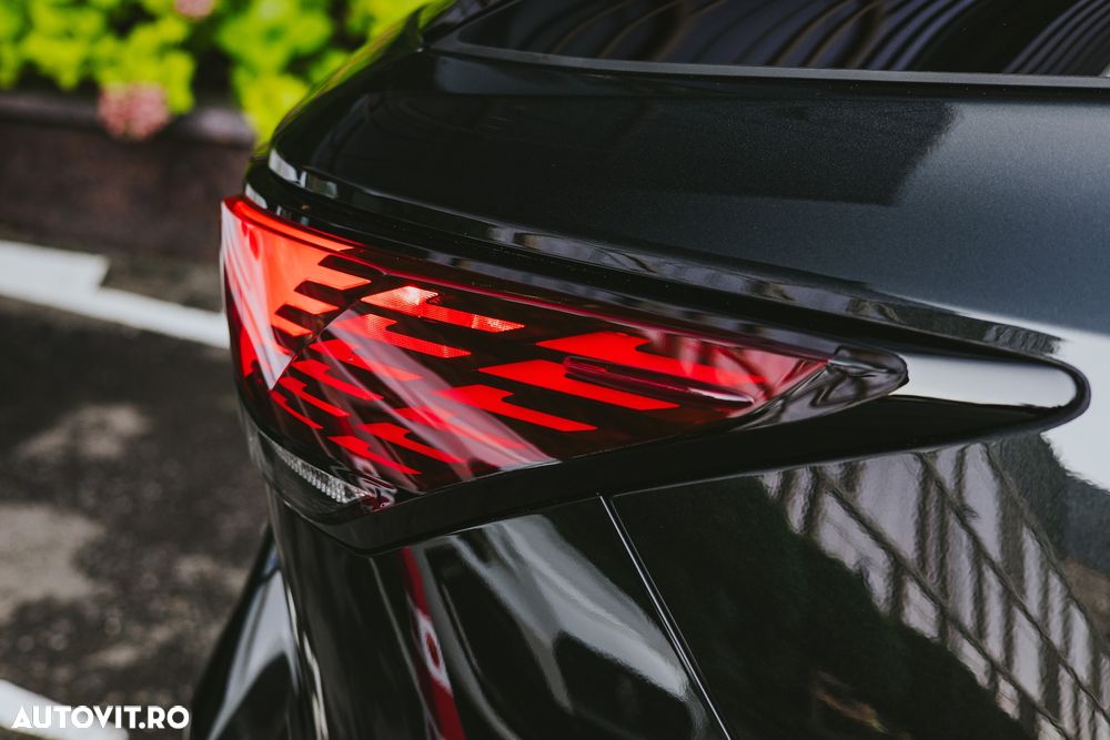 Lexus Seria RX 500 H - 7
