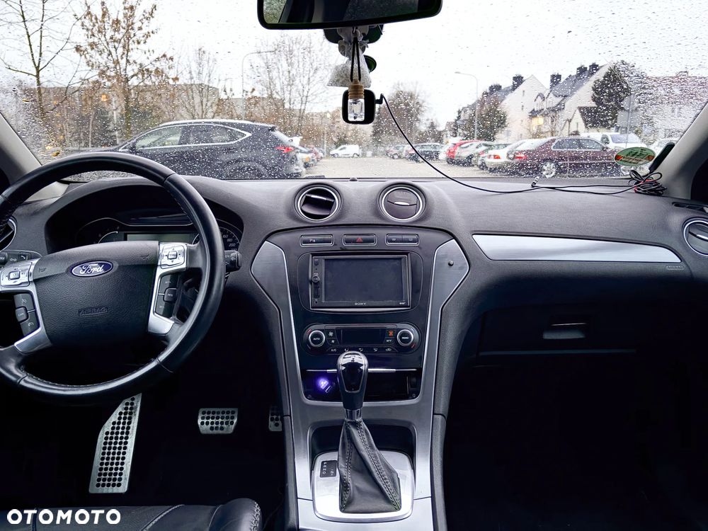 Ford Mondeo - 12