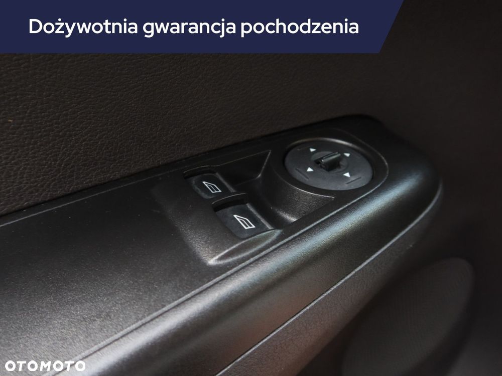 Ford Tourneo Courier - 17