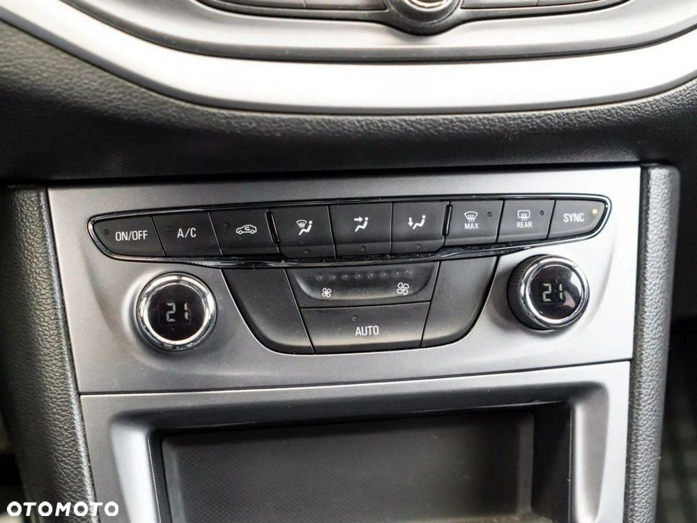 Opel Astra V 1.6 CDTI Enjoy S&S - 20