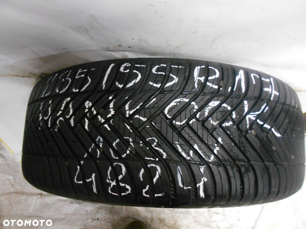OPONA POJEDYNKA 235/55R17 HANKOOK KINERGY 4S2 DOT 4824 8MM - 1