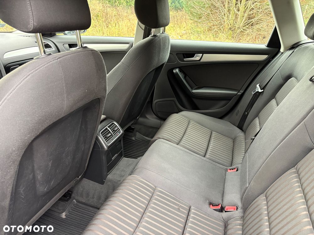 Audi A4 Avant 2.0 TDI Limited Edition - 14