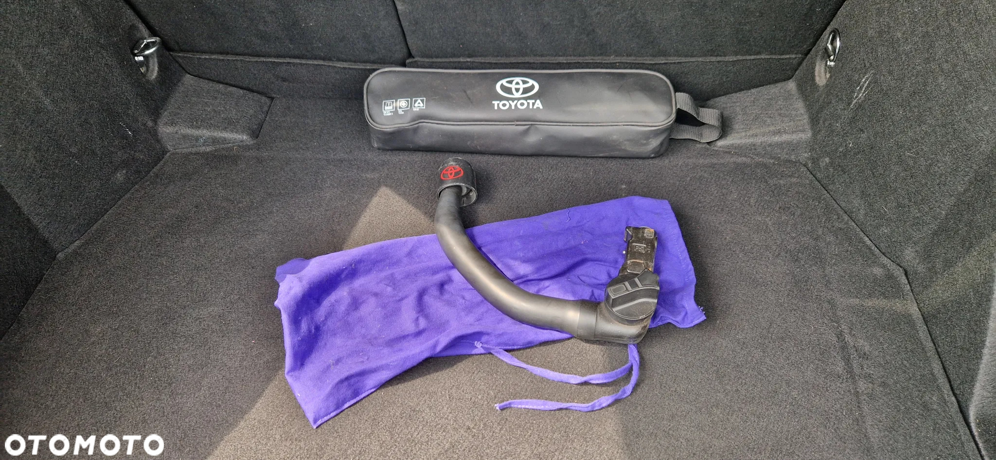 Toyota C-HR 1.8 Hybrid Prestige - 29
