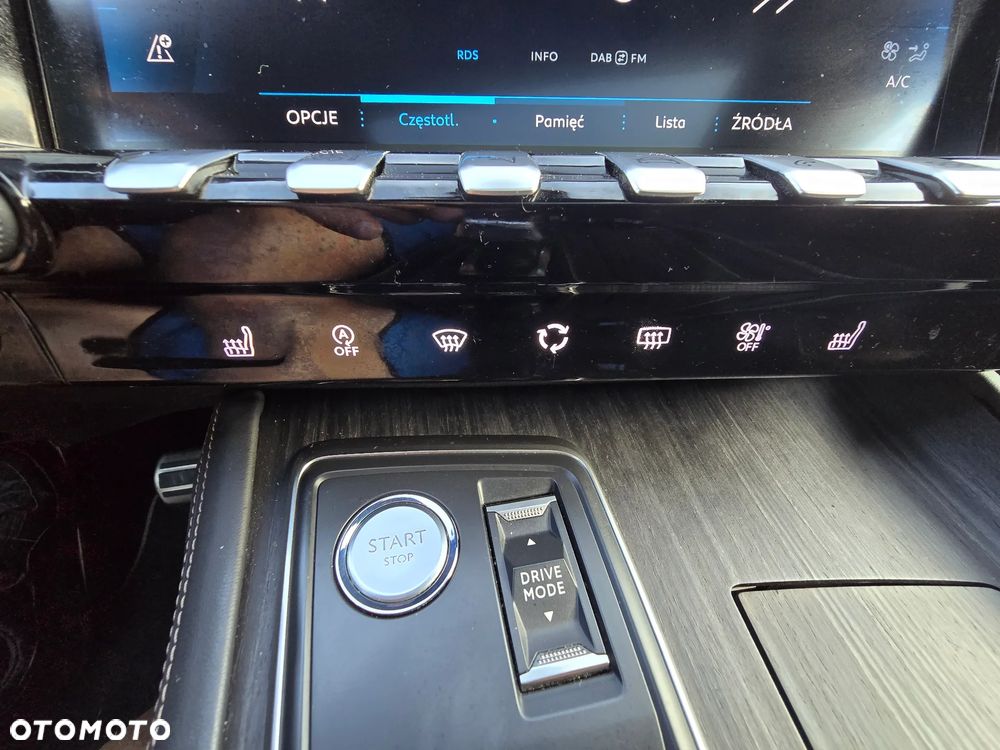 Peugeot 508 1.6 PureTech First Edition S&S EAT8 - 23