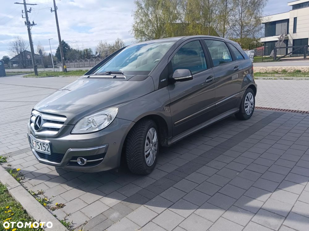 Mercedes-Benz Klasa B 160 BlueEFFICIENCY SPORT EDITION - 2