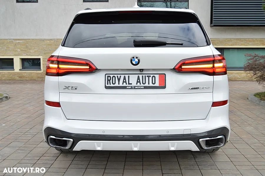 BMW X5 xDrive30d - 11