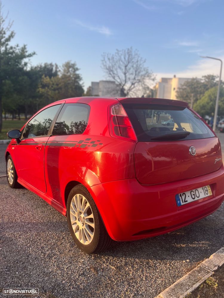 Fiat Grande Punto 1.2 Redbull Blue Elements - 3