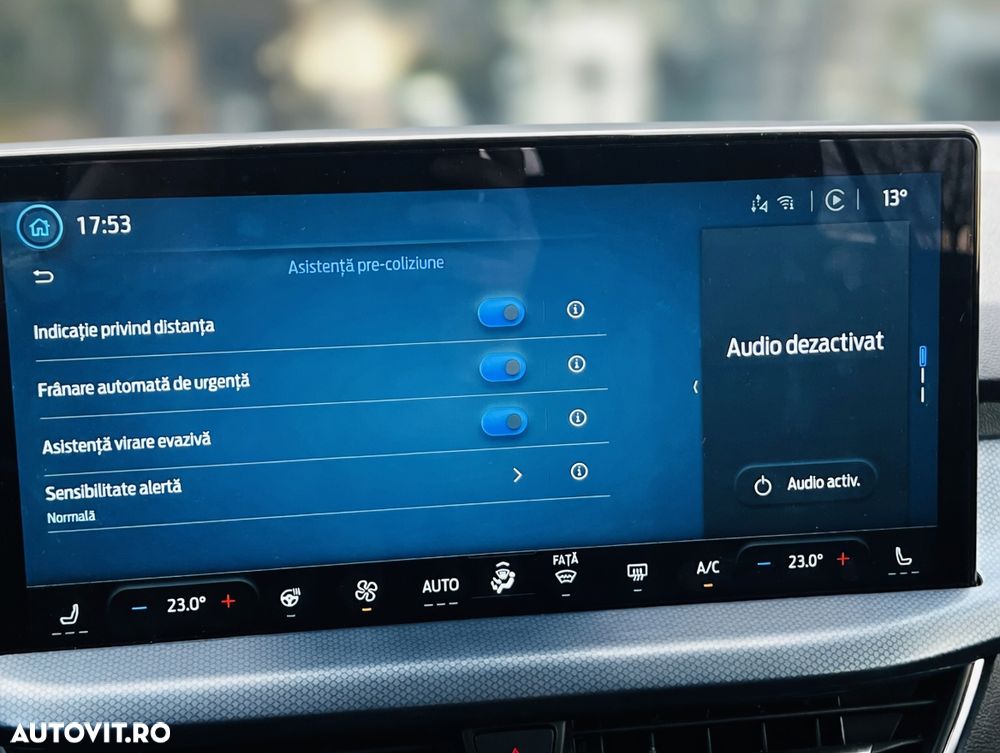 Ford Focus 1.5 EcoBlue 8AT Active - 29