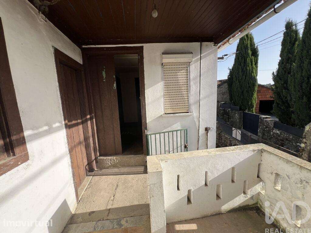 Casa / Villa T3 em Santa Cruz da Trapa e São Cristóvão de Lafões de 45 - Grande imagem: 4/16
