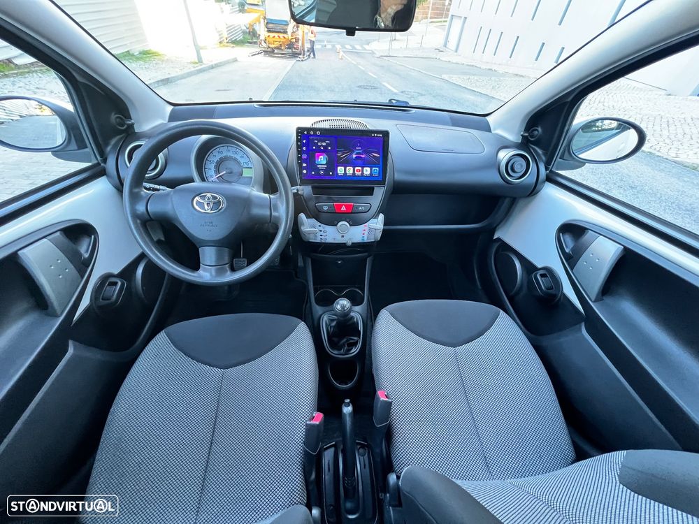 Toyota Aygo 1.0 + AC+VSC - 16
