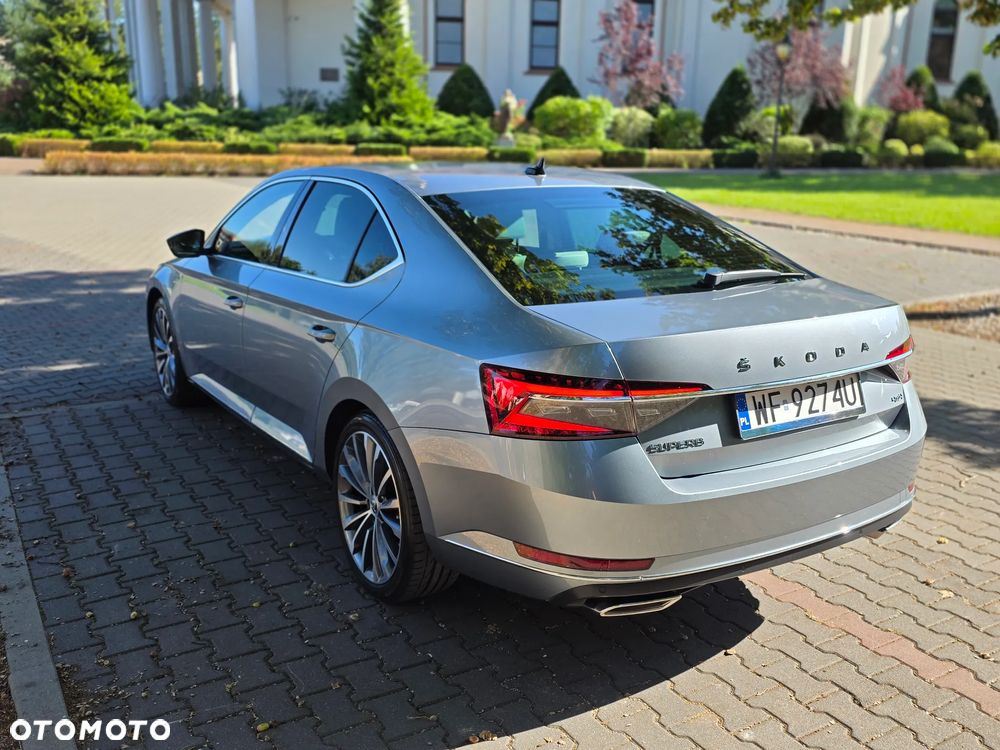 Skoda Superb 2.0 TSI 4x4 L&K DSG - 32