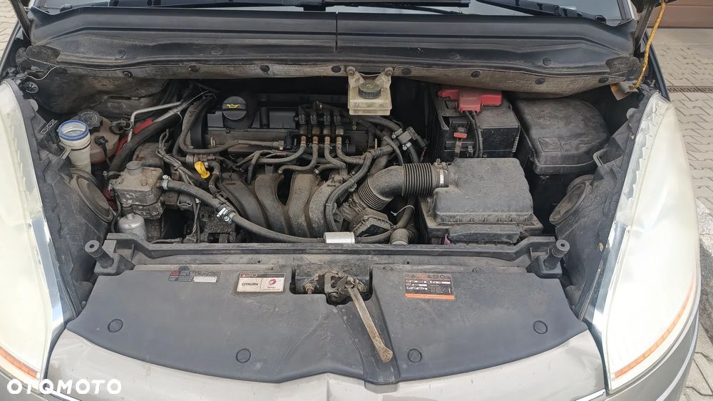 Citroën C4 Grand Picasso 2.0 16V 7-Sitzer EGS6 Exclusive - 11