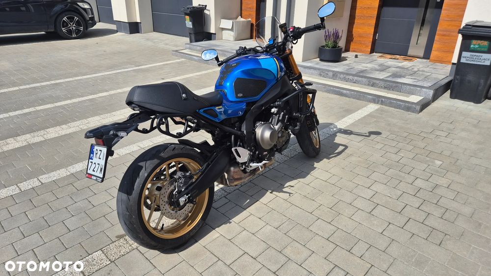 Yamaha XSR - 2