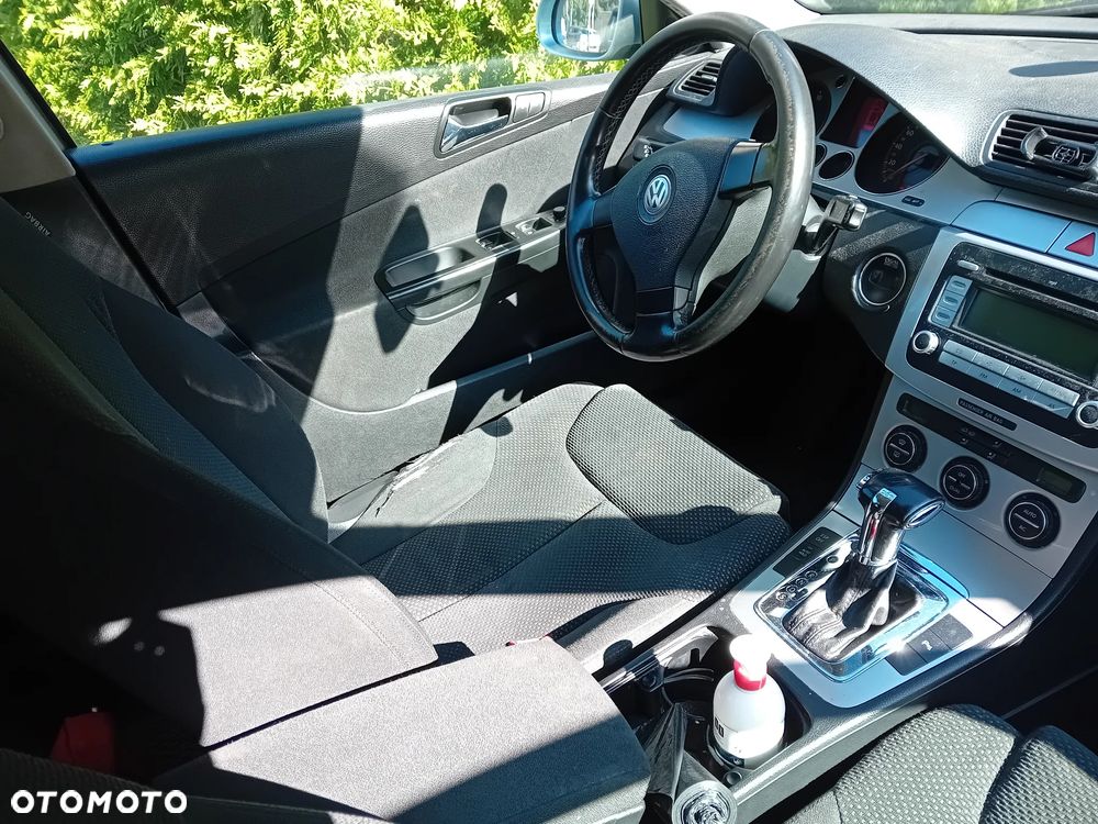 Volkswagen Passat - 3