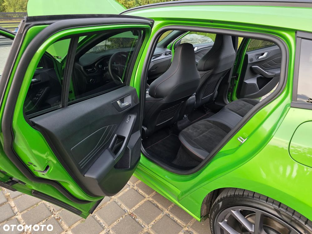 Ford Focus 2.3 EcoBoost ST X - 18