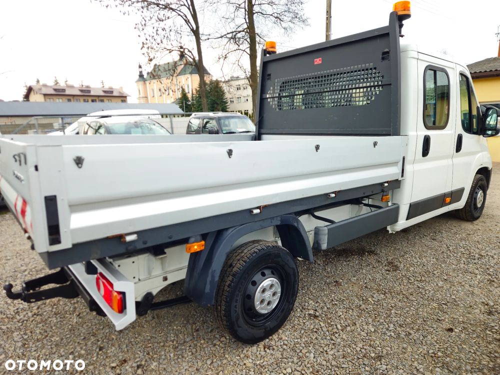 Citroën JUMPER DOKA MAXI 7 osób - 39