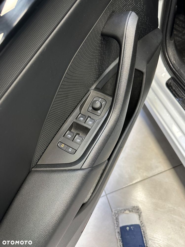 Skoda Octavia 1.5 TSI ACT Ambition - 11