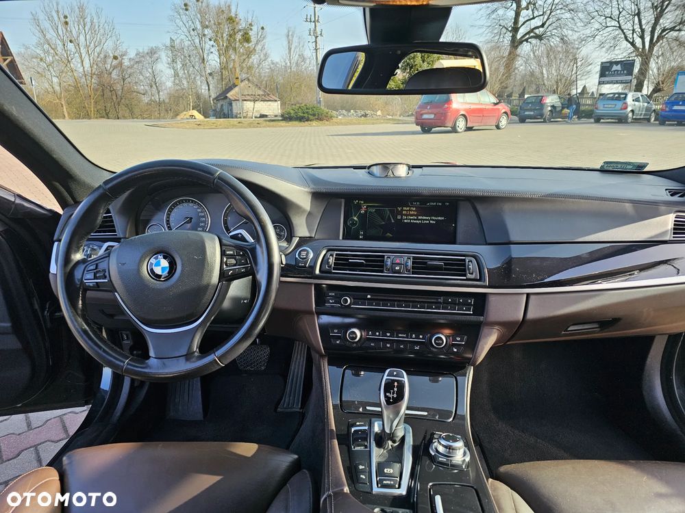 BMW Seria 5 535d - 16