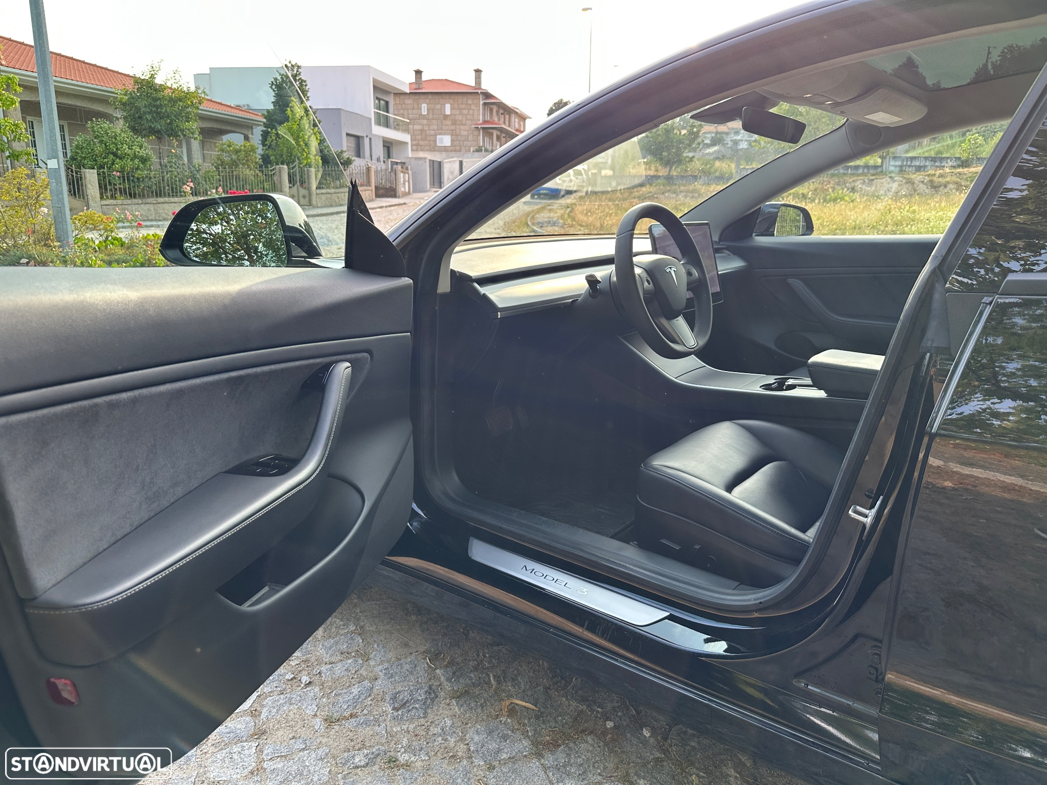 Tesla Model 3 Standard Range Plus RWD - 18
