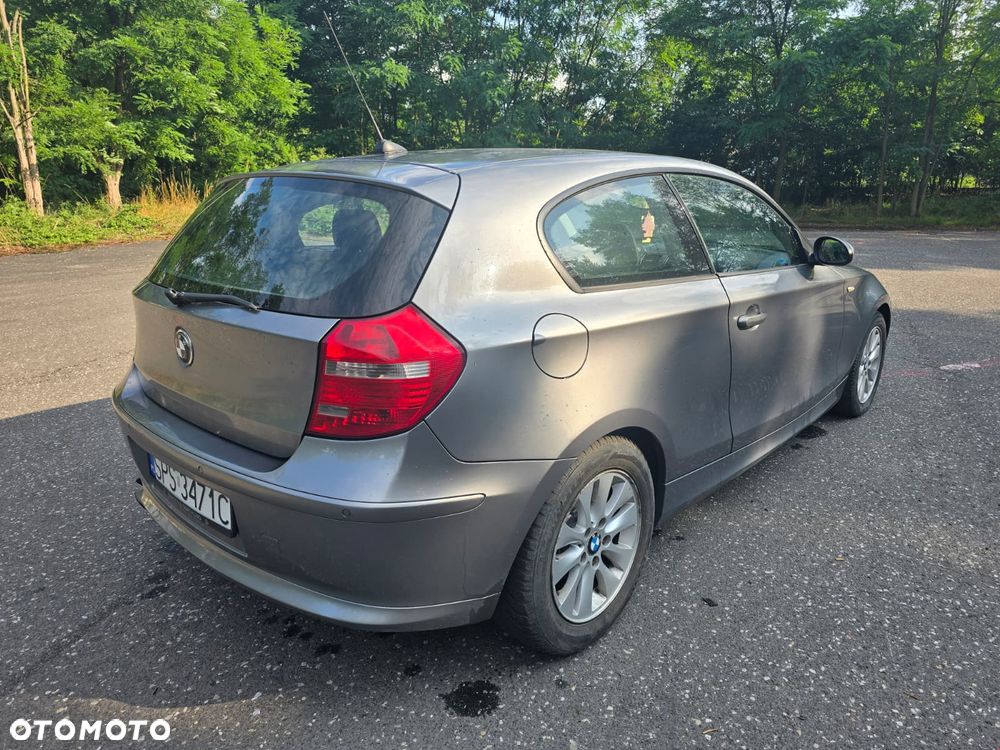 BMW Seria 1 - 12