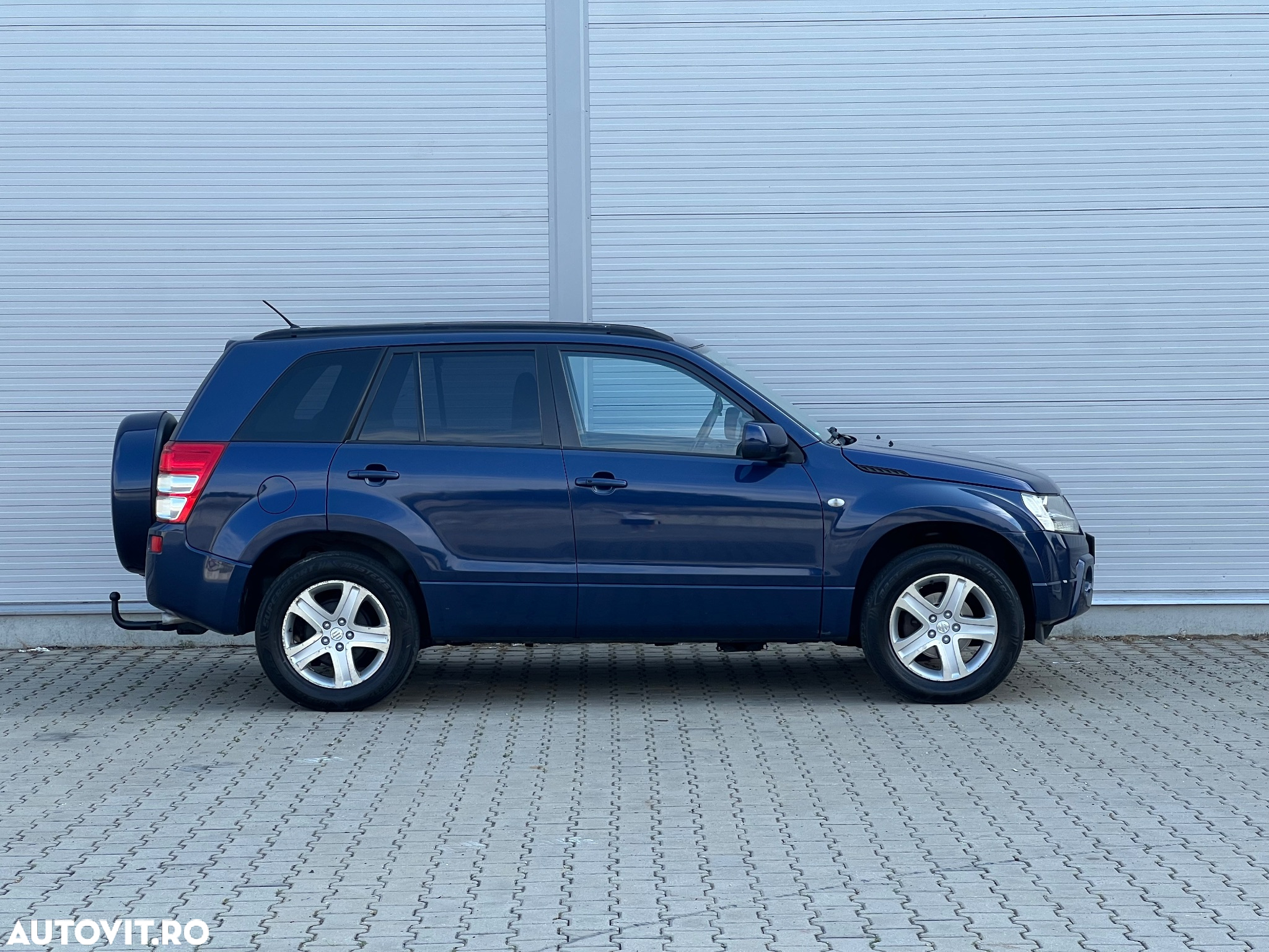 Suzuki Grand Vitara 2.0 Comfort - 3