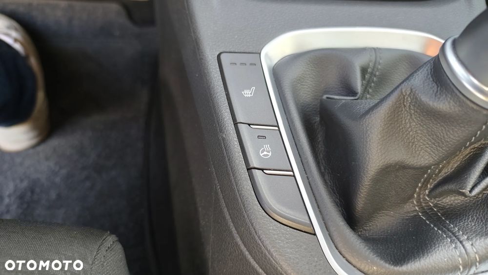 Hyundai i30 - 21