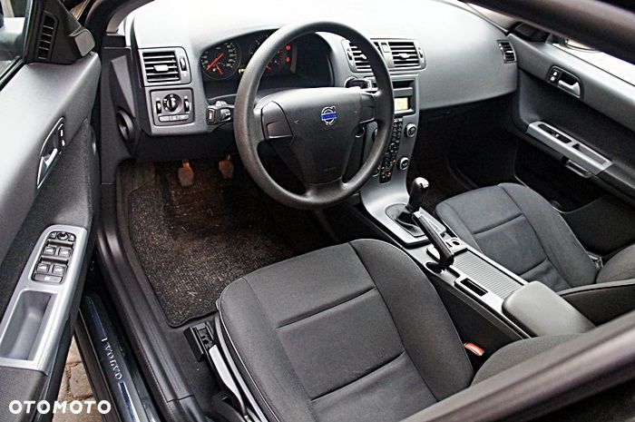 Volvo V50 1.6D DPF DRIVe Kinetic - 4