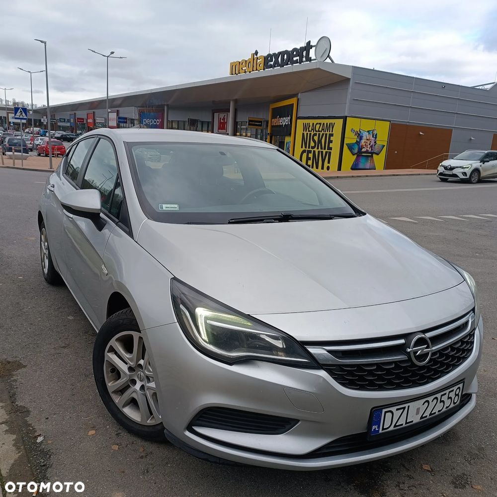 Opel Astra V 1.0 T Enjoy S&S - 24