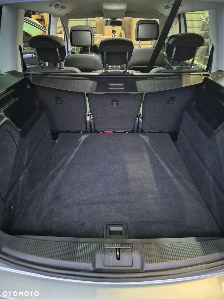 Volkswagen Sharan 2.0 TDI Comfortline - 12