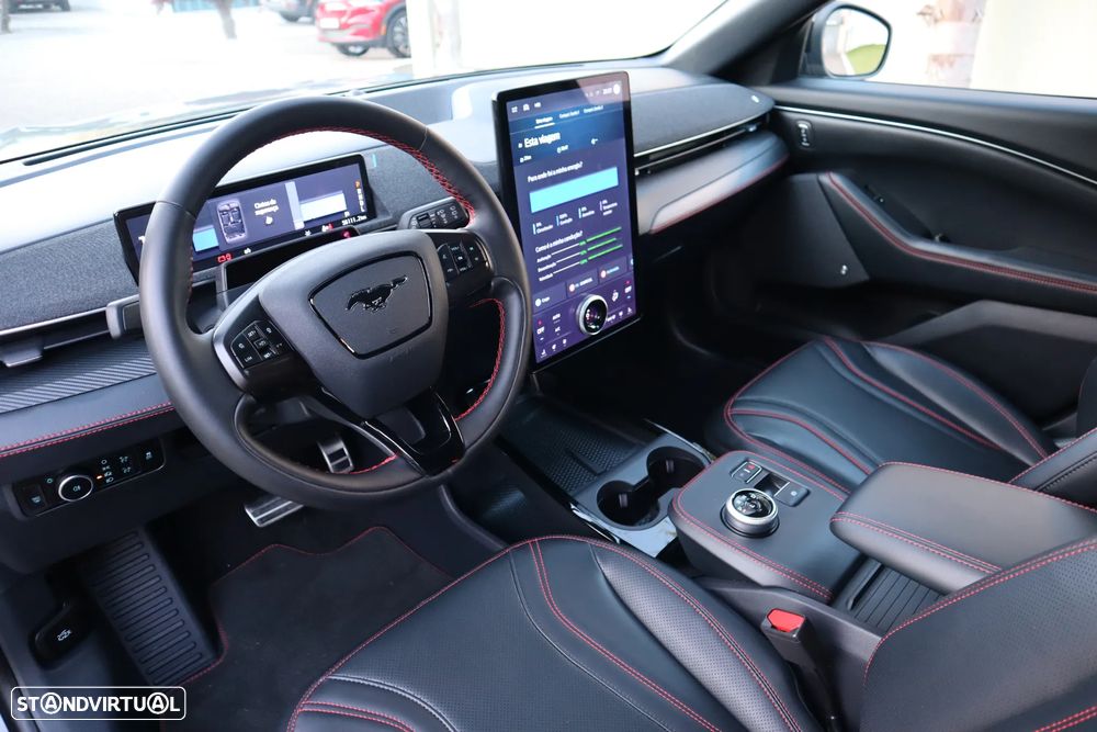 Ford Mustang Mach-E 98.7 kWh Premium AWD - 22