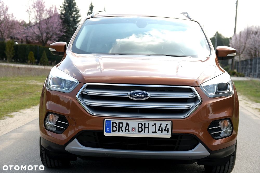 Ford Kuga 2.0 TDCi 2x4 Titanium - 33