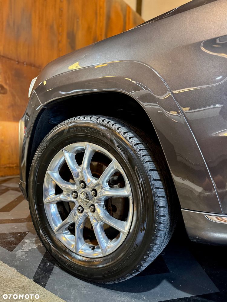 Jeep Grand Cherokee 5.7 V8 Overland Summit EU6 - 13