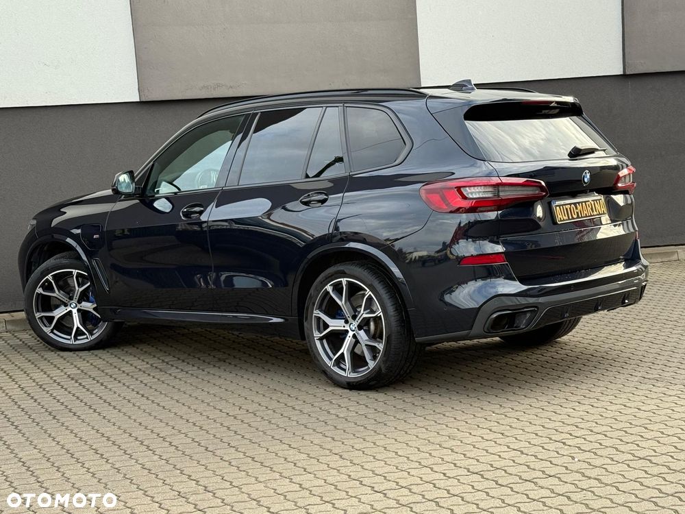 BMW X5 xDrive45e - 11