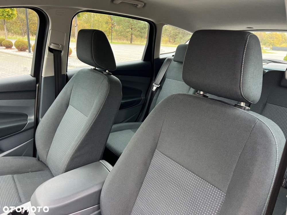 Ford C-MAX - 28