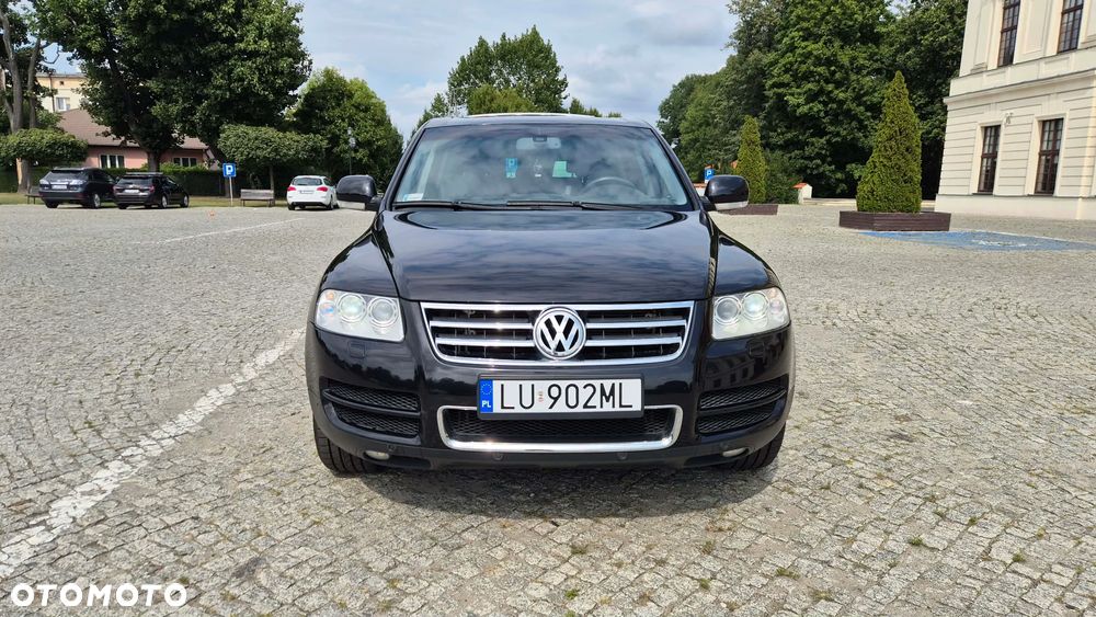 Volkswagen Touareg - 2