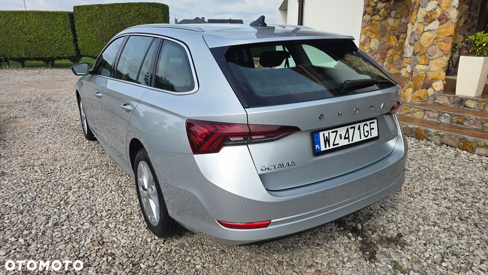 Skoda Octavia 2.0 TDI Ambition DSG - 13