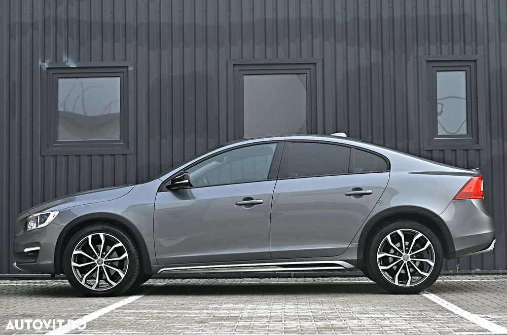 Volvo S60 Cross Country D4 Geartronic Summum - 20