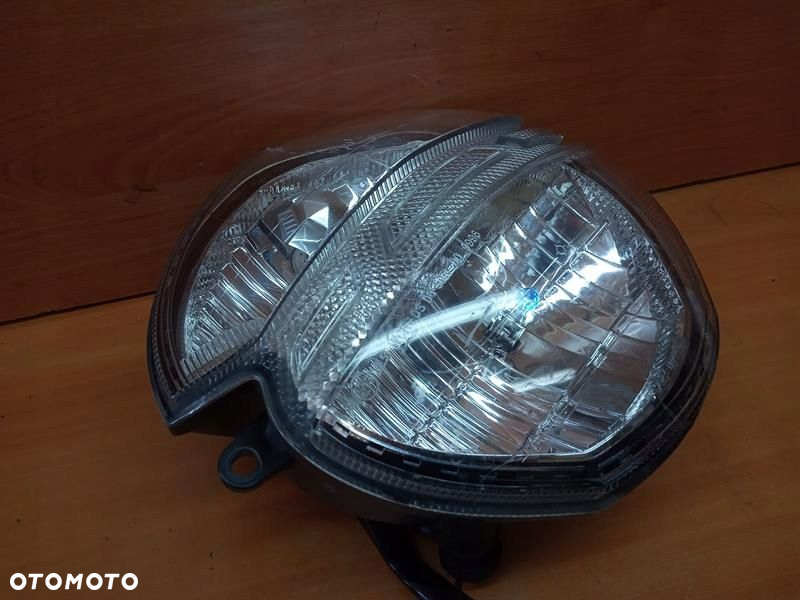 LAMPA PRZEDNIA PRZÓD DUCATI MONSTER M796 - 2